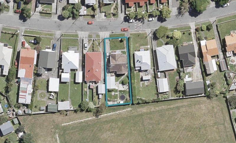 16 Douglas Street, Waiwhetu, Lower Hutt - Carousel 1