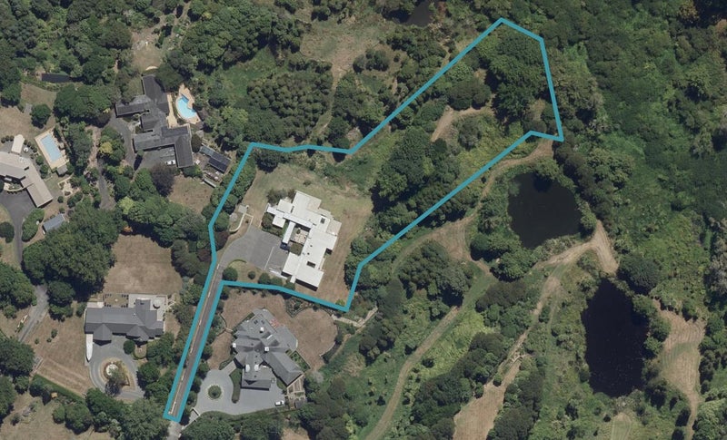 9C Sanctuary Lane, Tamahere, Hamilton - Carousel 1