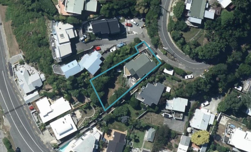 7 Gordon Road, Plimmerton, Porirua - Carousel 1