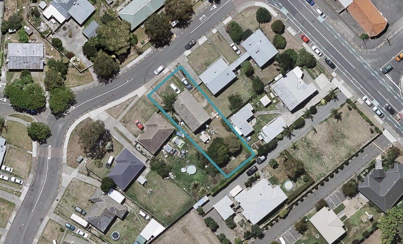 304 Lowe Street, Camberley, Hastings - Carousel 1