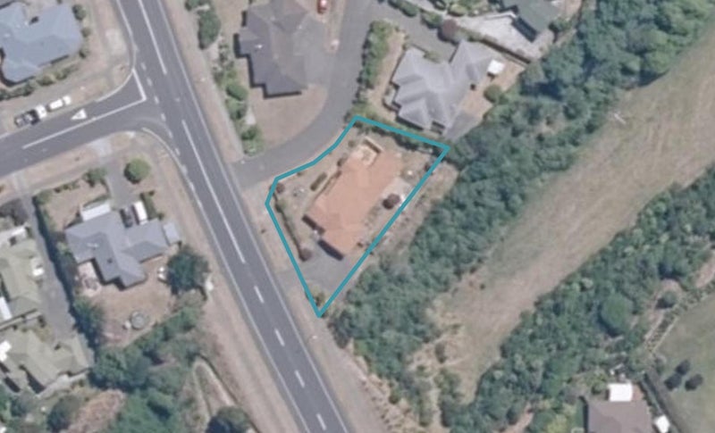 95 Arrowsmith Avenue, Waipahihi, Taupo - Carousel 1