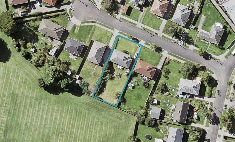 6 Leaside Lane, Glen Innes, Auckland - Carousel 1