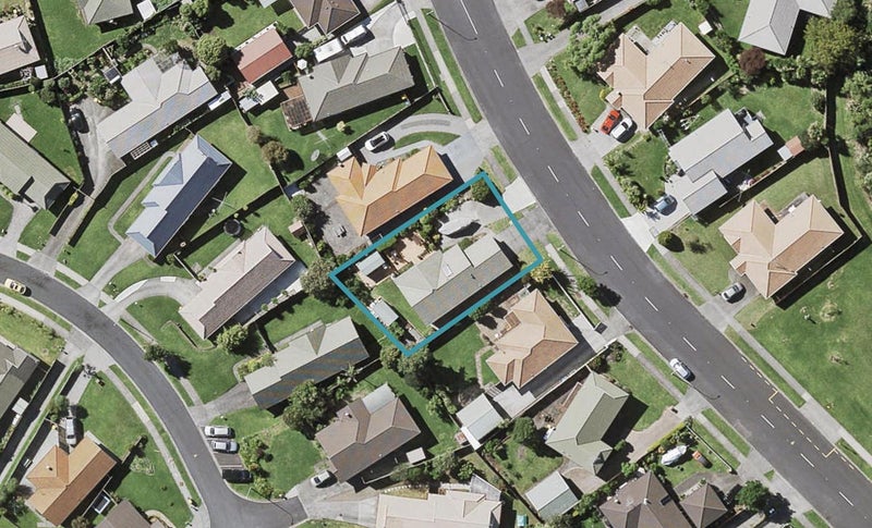 56 Burswood Drive, Burswood, Auckland - Carousel 1