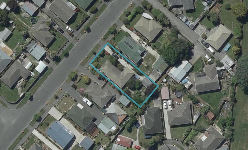 18 Damien Place, Bromley, Christchurch - Carousel 1