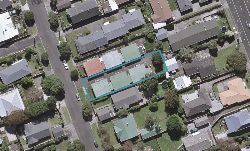 31D Ballance Street, Lower Vogeltown, New Plymouth - Carousel 1