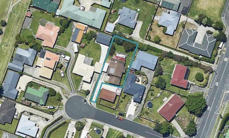 7A Wembury Grove, Parkvale, Tauranga - Carousel 1