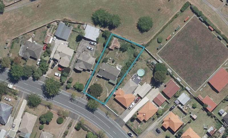 91 Fairfield Road, Fairfield, Hamilton - Carousel 1