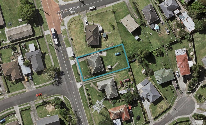 9 Hills Road, Otara, Auckland - Carousel 1
