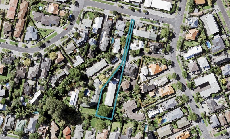 2/87 Speight Road, Kohimarama, Auckland - Carousel 1