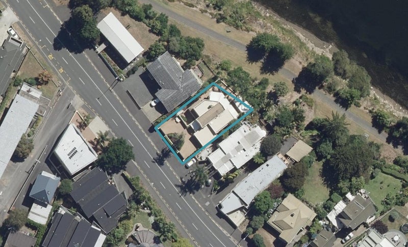 1230 Victoria Street, Whitiora, Hamilton - Carousel 1