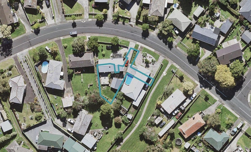 39B Felgrove Street, Glendene, Auckland - Carousel 1