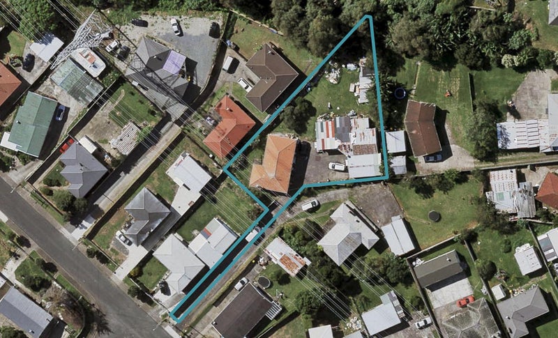 118 Clayton Avenue, Otara, Auckland - Carousel 1