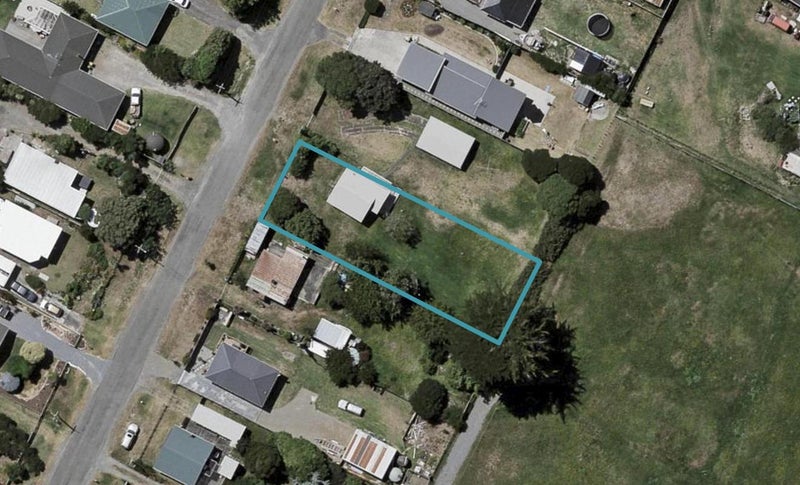 12 Gawler Street, Te Horo Beach - Carousel 1