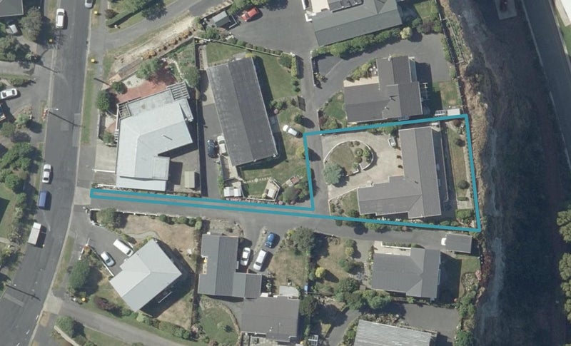 103 Easther Crescent, Kew, Dunedin - Carousel 1