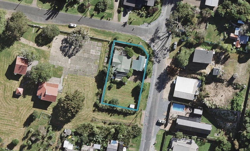 23 Moa Avenue, Oneroa, Waiheke Island - Carousel 1