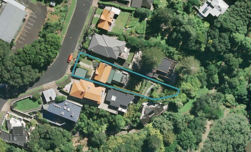 9 Papahia Street, Parnell, Auckland - Carousel 1