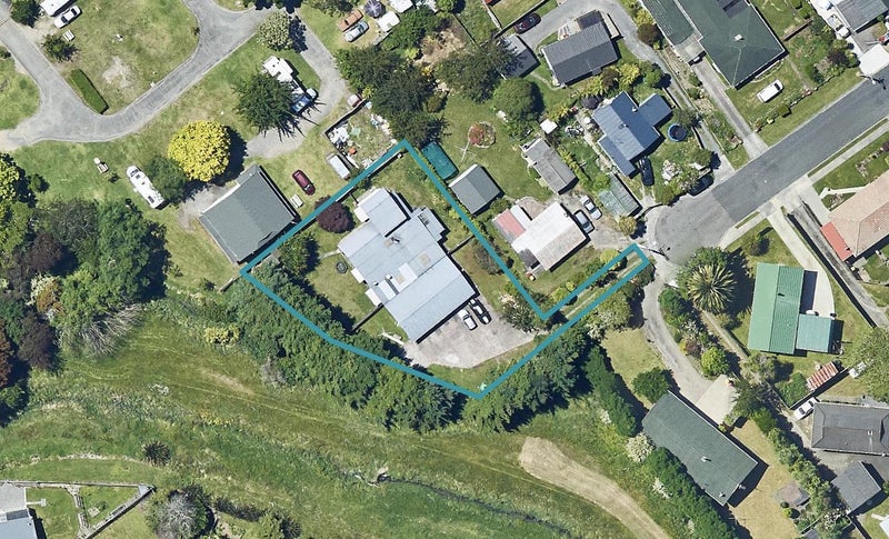 27 Charles Road, Hannahs Bay, Rotorua - Carousel 1