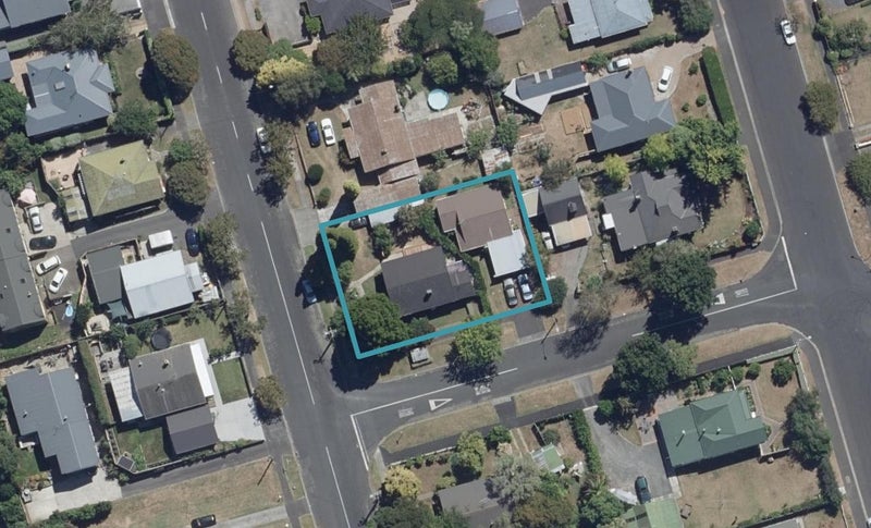 9A Argyle Street, Hamilton East, Hamilton - Carousel 1