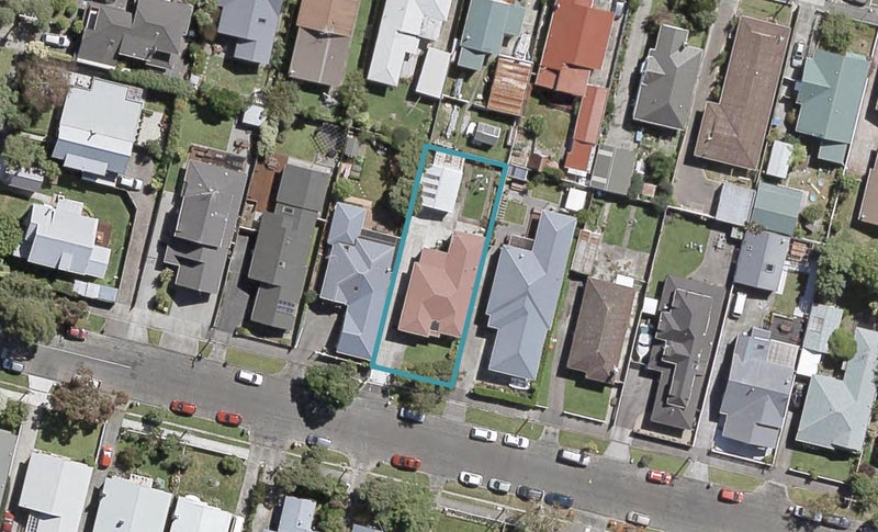 37 Cudby Street, Woburn, Lower Hutt - Carousel 1