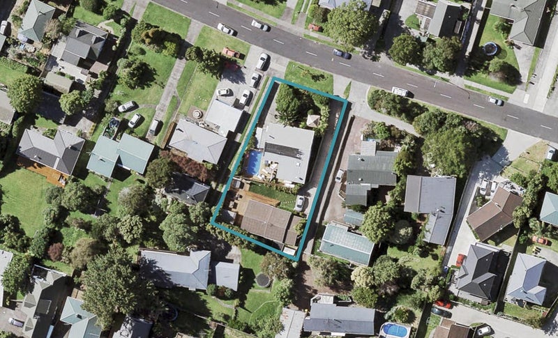 50 Gibraltar Street, HOWICK, AUCKLAND - Carousel 1