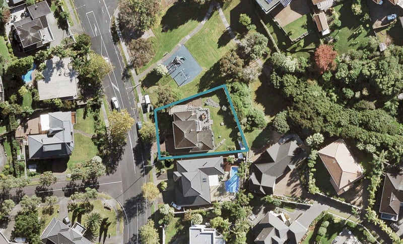 42 Marina View Drive, West Harbour, Auckland - Carousel 1