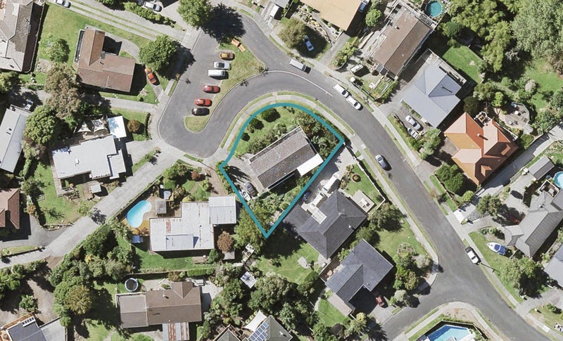 18 Bert Wilson Place, Cockle Bay, Auckland - Carousel 1