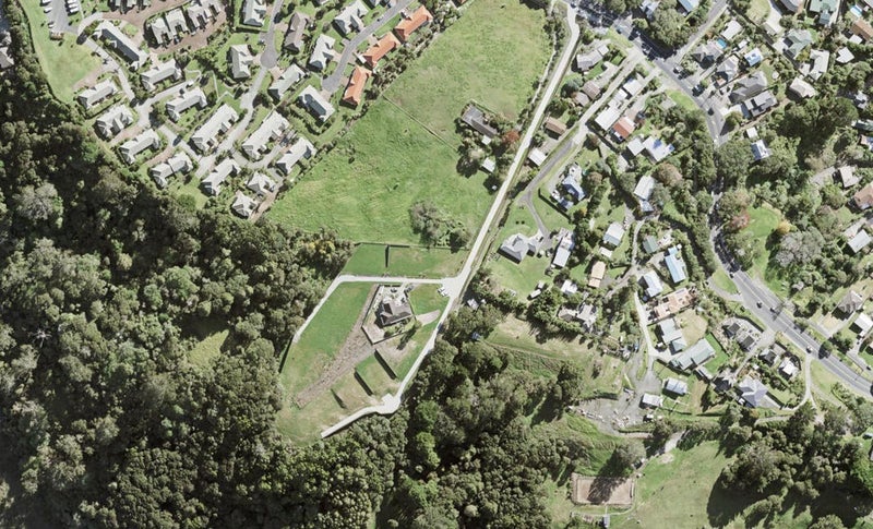 2 Ti Tree Lane, Stanmore Bay, Whangaparaoa - Carousel 1