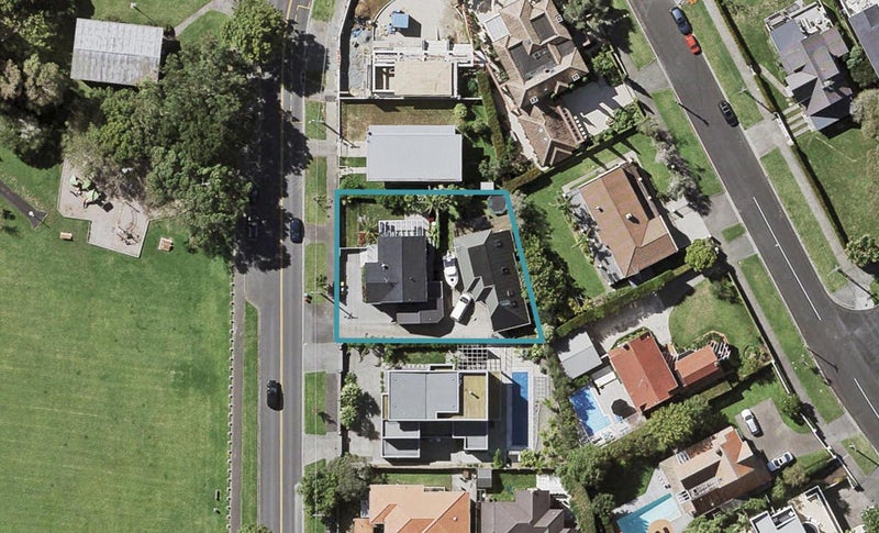 84A Patteson AV, Mission Bay, Auckland - Carousel 1