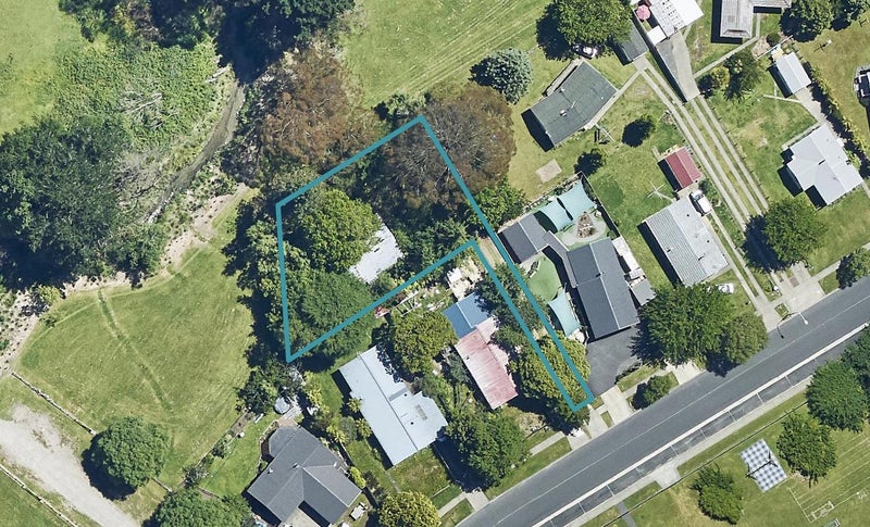 77 Aquarius Drive, Kawaha Point, Rotorua - Carousel 1