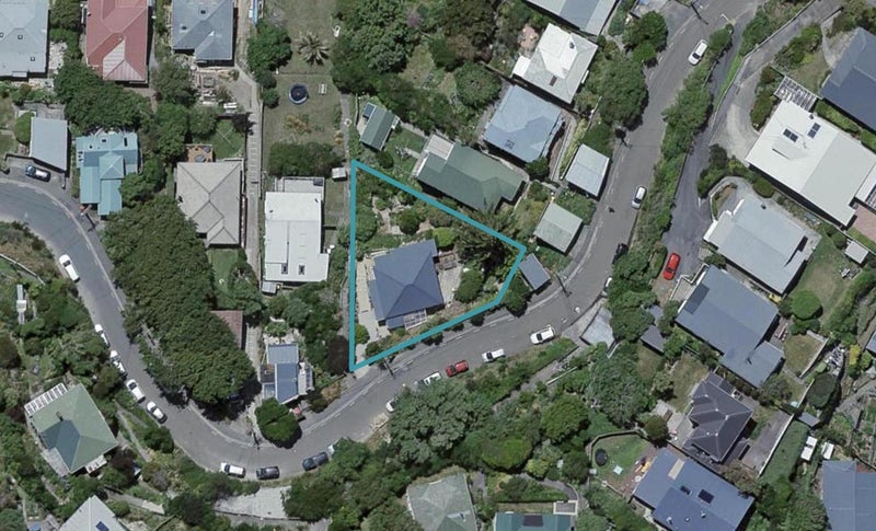 26 Sutherland Crescent, Melrose, Wellington - Carousel 1