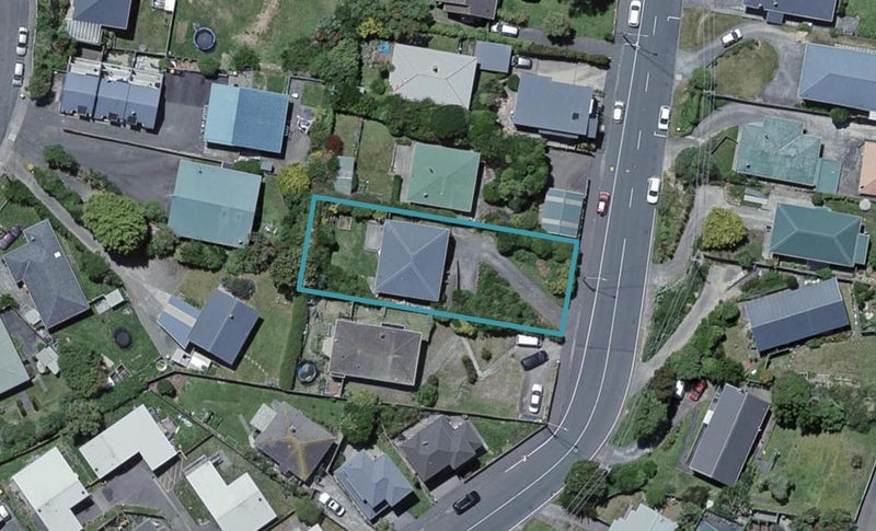 22 Fraser Avenue, Johnsonville, Wellington - Carousel 1