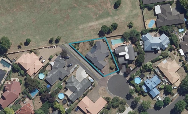 20 Grosvenor Place, Rototuna, Hamilton - Carousel 1