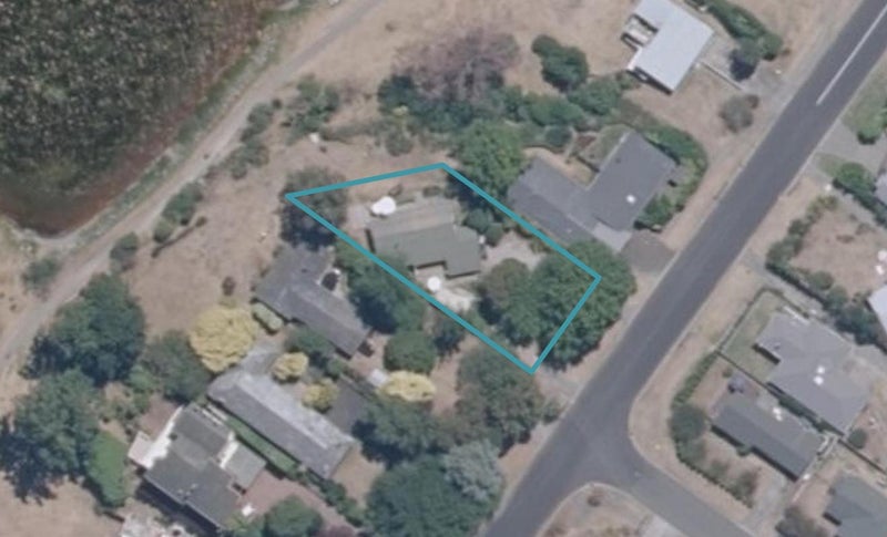 55 Rainbow Drive, Rainbow Point, Taupo - Carousel 1