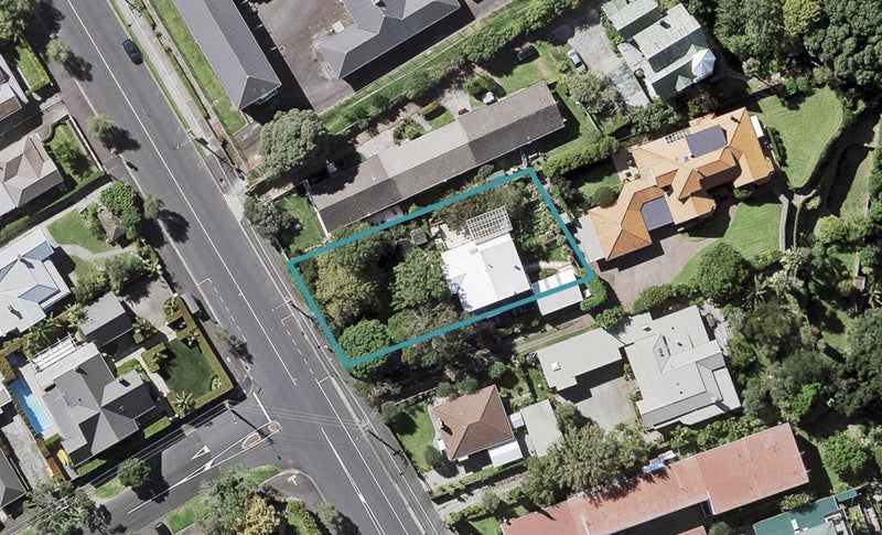 124 Vauxhall Road, Narrow Neck, Auckland - Carousel 1