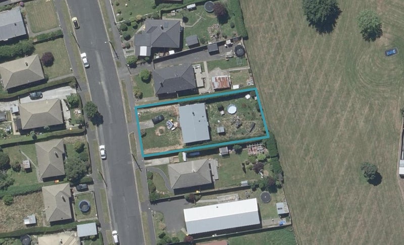 130 Ashmore Street, Halfway Bush, Dunedin - Carousel 1
