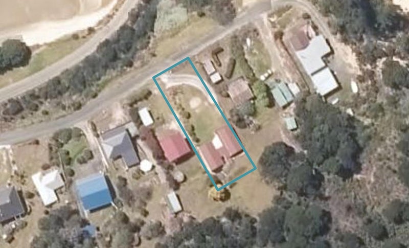 24 Bay View Road, POUTO - Carousel 1