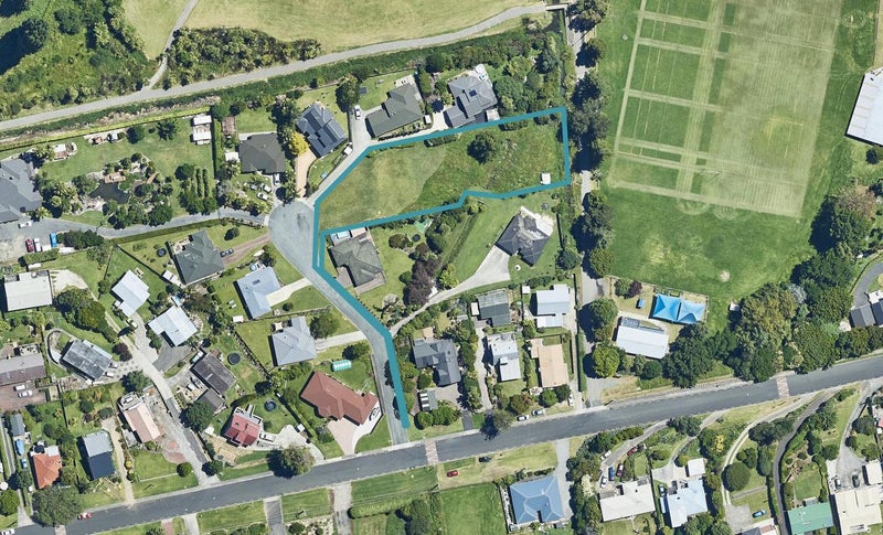 14 Heronvale Way, Brookfield, Tauranga - Carousel 1