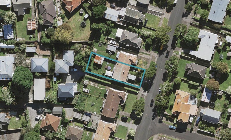 12 Moana Avenue, Onehunga, Auckland - Carousel 1