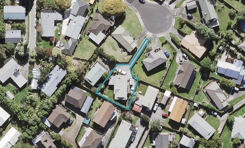 45 Patts Avenue, Glendene, Auckland - Carousel 1