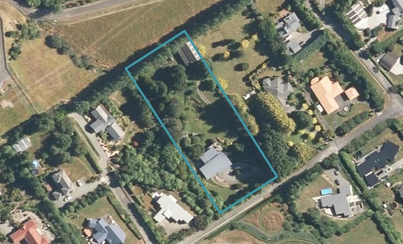 64 Emerald Hill Drive, Birchville, Upper Hutt - Carousel 1