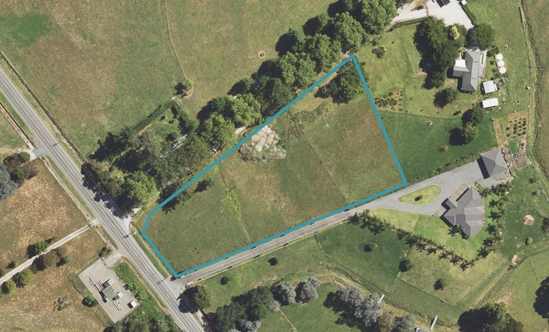573 Back Ormond Road, Makauri, Gisborne - Carousel 1