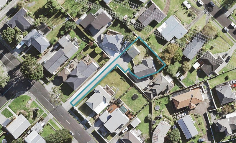 175A Halsey Drive, Lynfield, Auckland - Carousel 1