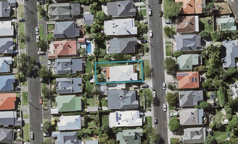 29 Roslyn Terrace, Stanley Point, Auckland - Carousel 1