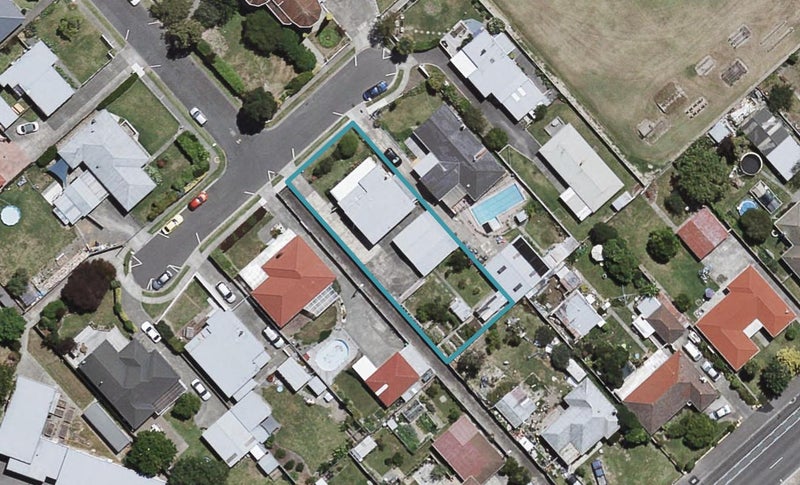 17 Tripoli Street, Onekawa, Napier - Carousel 1