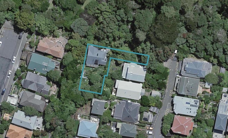 41 North Terrace, Kelburn, Wellington - Carousel 1