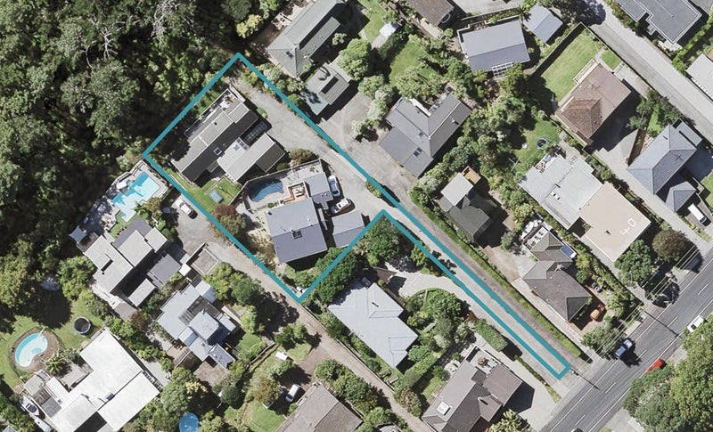 1/34 ABERDEEN RD, Campbells Bay, Auckland - Carousel 1