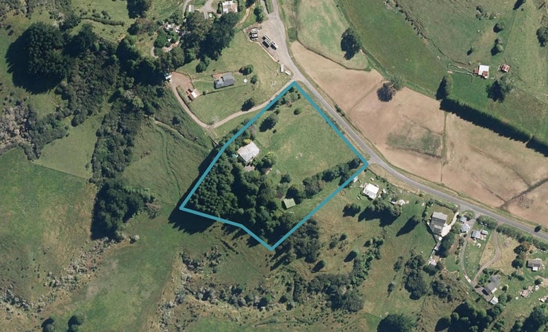 32 Ameku Road, Raetihi - Carousel 1