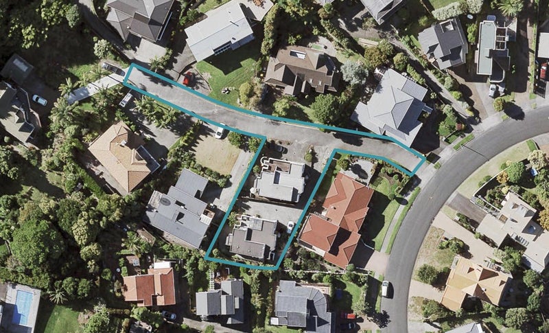 1/4 Dorrit Lane, Howick, Auckland - Carousel 1
