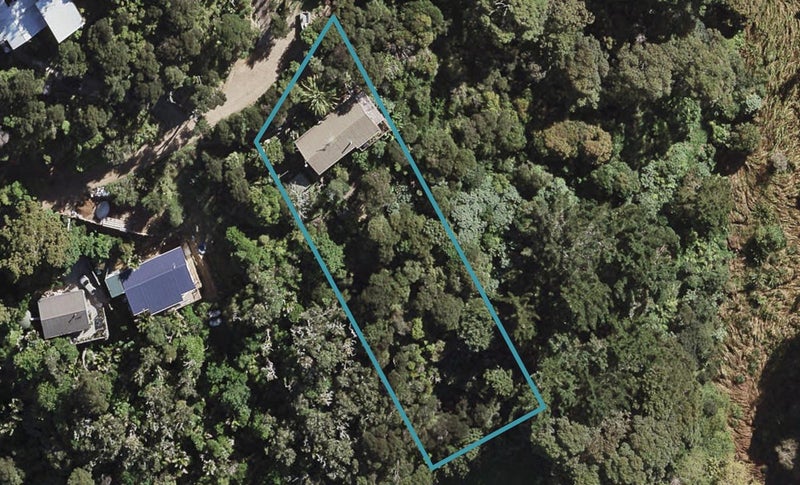 25 Taraire Street, Ostend, Waiheke Island - Carousel 1