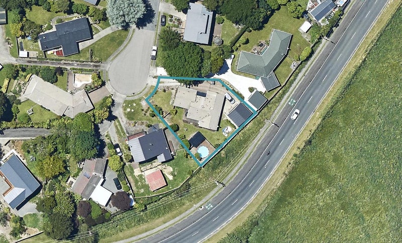 12 Walnut Place, Owhata, Rotorua - Carousel 1